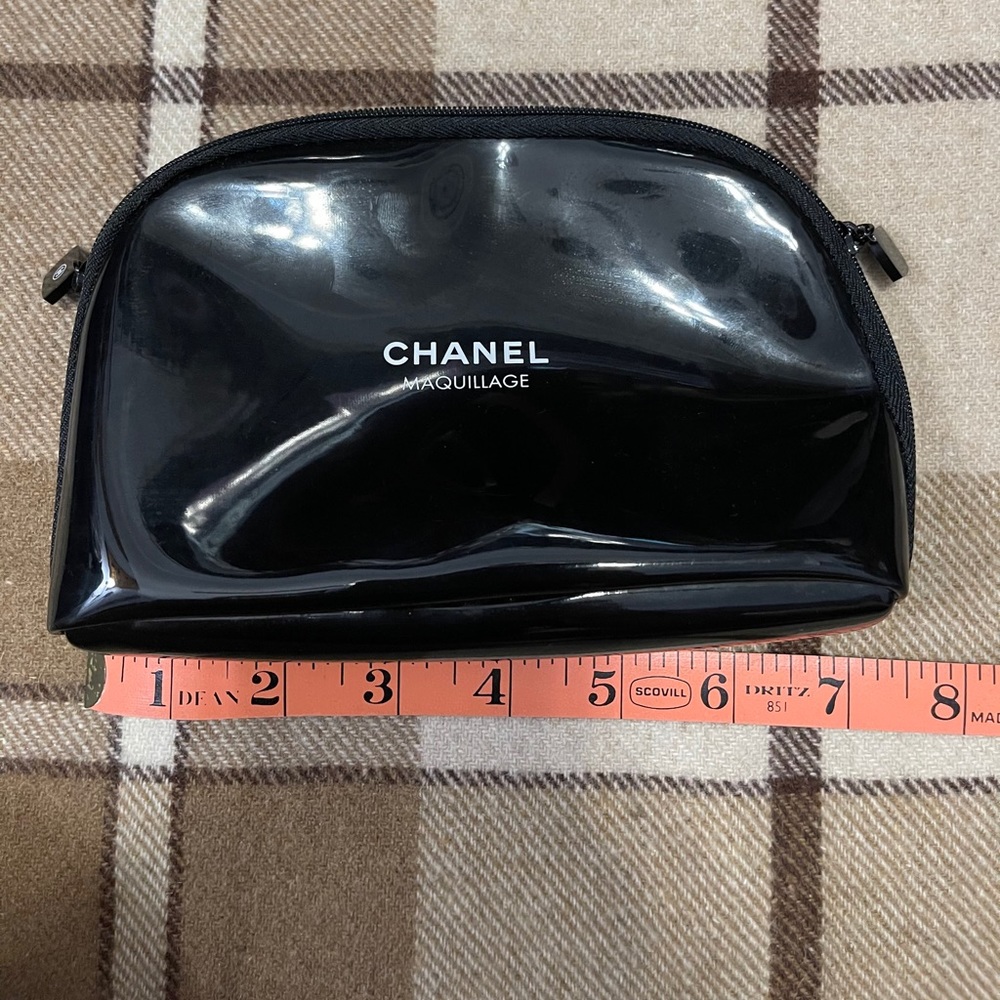 AUTHENTIC CHANEL MAQUILLAGE COSMETIC POUCH